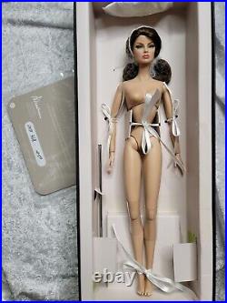 Point Of Departure Eugenia Perrin Frost JET SET Fashion Royalty doll LE450