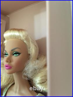 Poppy Lash Out Nrfb Fashion Royalty Cinematic Convention Poppy Lash Out Nrfb Fashion Royalty Cinematic Convention