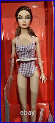Poppy Parker Beach Babe Limited Edition Integrity Toys Fashion Royalty Doll