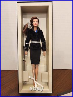 Pre-Owned Integrity Toys Energetic Presence Giselle D. Complete