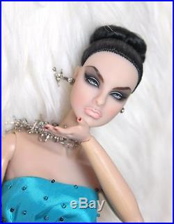 RARE High Gloss AGNES Von Weiss DRESSED Fashion Royalty Doll Integrity Toy
