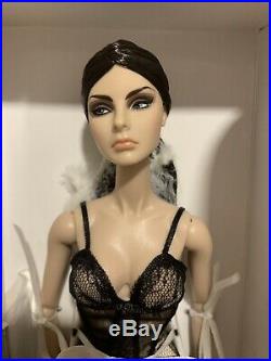 Rare Nrfb Intimate Reveal Agnes Von Weiss Gloss 2014 Integrity Toys Doll 12