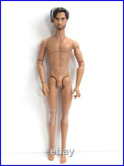 Sound Individual Romain Perrin Nude With Stand & Coa Integrity Toys