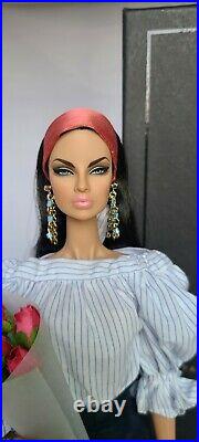 VIVACITE EUGENIA PERRIN FROST LA FEMME FR doll Fashion Royalty Integrity Toys