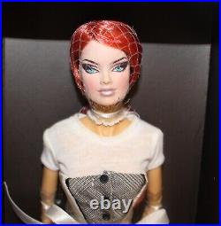 Veronique Perrin The New Versailles doll 2006 Integrity Toys 91103 NRFB